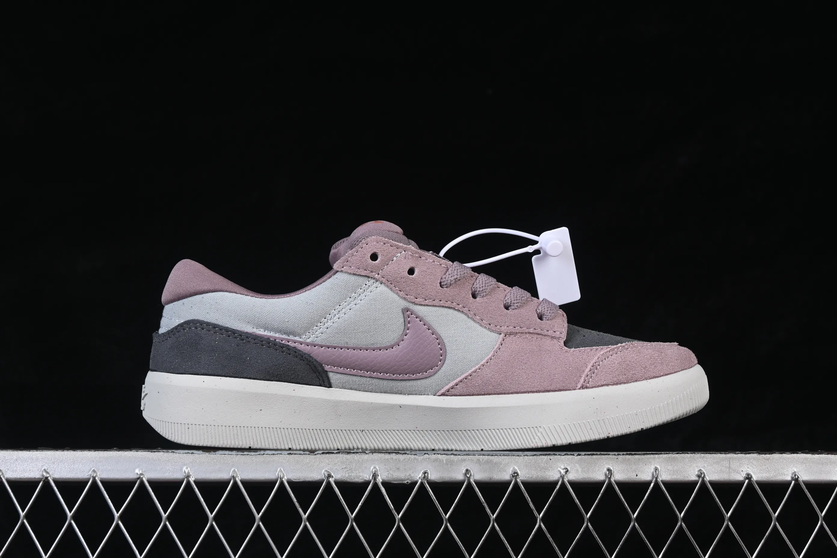 All categories Nk SB Dunk series Nk Force 58 simplified skateboard shoes Nike SB Force 58 Nike simplified retro skateboard shoes DV5477-010